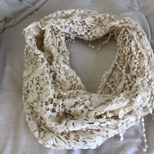 Infinity scarf